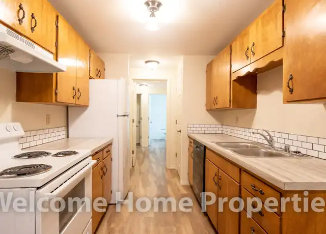 Property at 211 SE 3rd St Unit Irisview 219-201, College Place, WA, 99324, 2 beds, 1 bath, [object Object]
