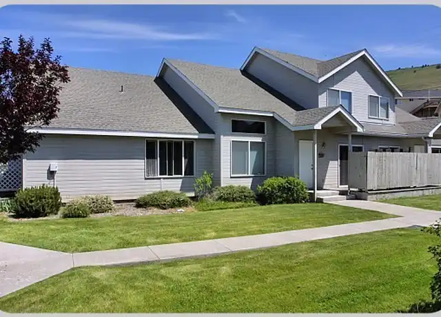 Property at 5745 Glenridge Way, Klamath Falls, OR, 97603, 2 beds, 1.5 baths, [object Object]