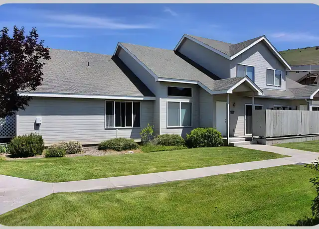 Property at 5745 Glenridge Way, Klamath Falls, OR, 97603, 2 beds, 1.5 baths, [object Object]