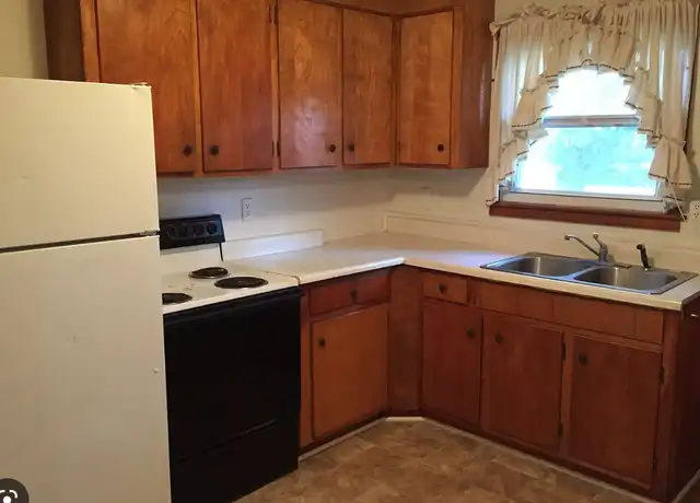 Property at 220 Morningside Rd, Charlotte, NC, 28214, 1 bed, 1 bath, [object Object]