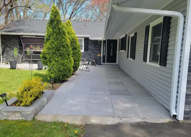 Property at 40 Prayer Spring Rd, Stratford, CT, 06614, 2 beds, 1.5 baths, [object Object]