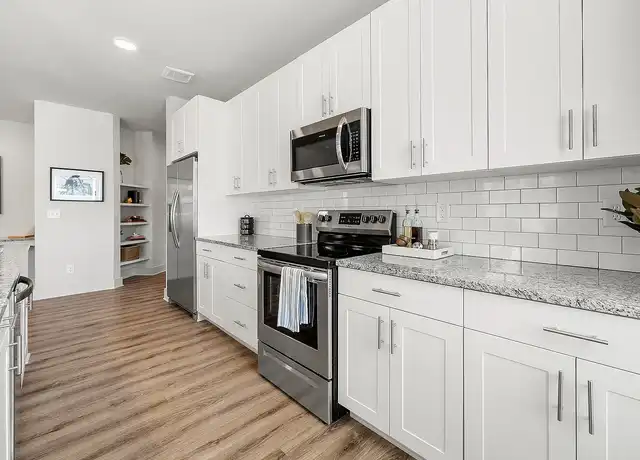 Property at Flats at East Atlanta - 2480 Flat Shoals Rd, Decatur, GA, 30032, 1 bed, 1 bath, [object Object]