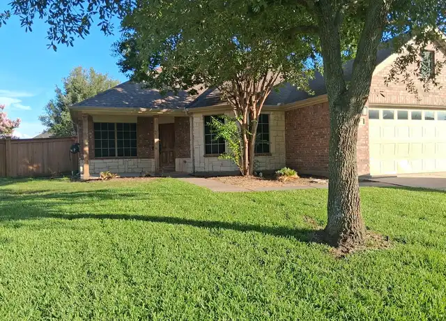 Property at 2915 Albares, Grand Prairie, TX, 75054, 3 beds, 2 baths, [object Object]
