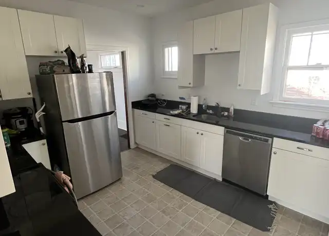 Property at 1445 S State St, Ann Arbor, MI, 48104, 6 beds, 2.5 baths, [object Object]
