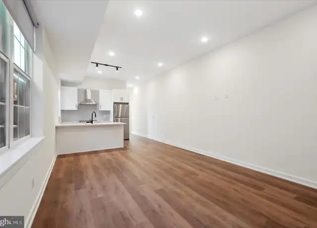 Property at 2513 N Howard St Unit 203, Philadelphia, PA, 19133, 1 bed, 1 bath, [object Object]