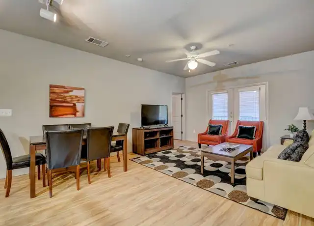 Property at 304 E 30th St Unit 4, Austin, TX, 78705, 6 beds, 3 baths, [object Object]