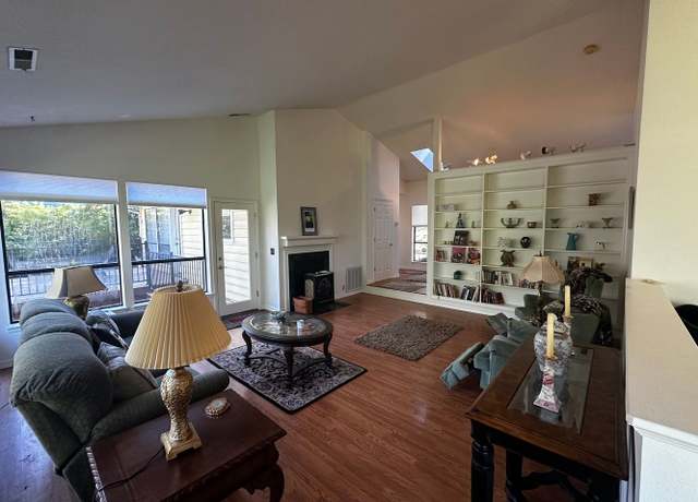 Photo of 10101 Skyline Dr, Grass Valley, CA 95945