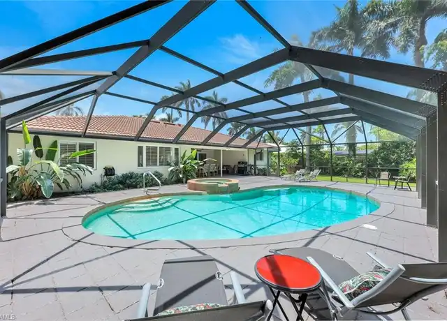 Property at 725 Old Trail Dr, Naples, FL, 34103, 3 beds, 2 baths, [object Object]