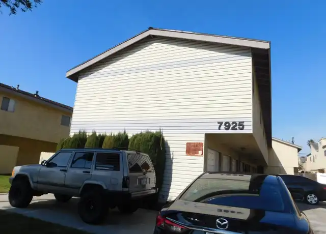Property at 7925 Stark Dr Unit 4, Huntington Beach, CA, 92647, 2 beds, 2 baths, [object Object]