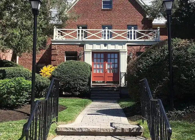 Property at Wyndon - 625 E Lancaster Ave, Wynnewood, PA, 19096, 1-2 bed, 1-2 bath, [object Object]