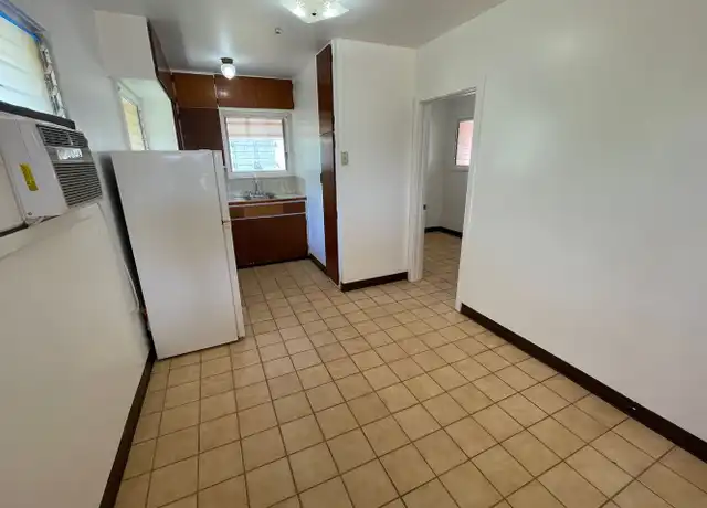 Property at 3944 Maunaloa Ave, Honolulu, HI, 96816, 1 bed, 1 bath, [object Object]