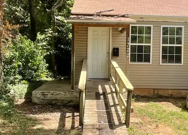 Property at 1722 N Fremont Ave, Springfield, MO, 65803, 1 bed, 1 bath, [object Object]