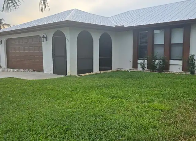 Property at 2361 SE Avalon Rd, Port Saint Lucie, FL, 34952, 2 beds, 2 baths, [object Object]