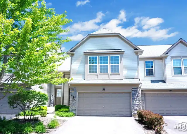 Property at 529 Metropolitan St, Aurora, IL, 60502, 3 beds, 2.5 baths, [object Object]