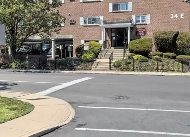 Property at 34 E Eagle Rd, Havertown, PA, 19083, 1 bed, 1 bath, [object Object]