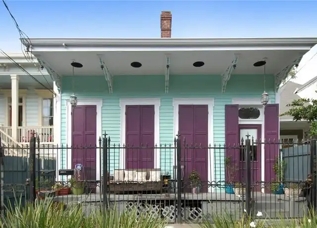 Property at 1008 Josephine St Unit B, New Orleans, LA, 70130, 1 bed, 1 bath, [object Object]