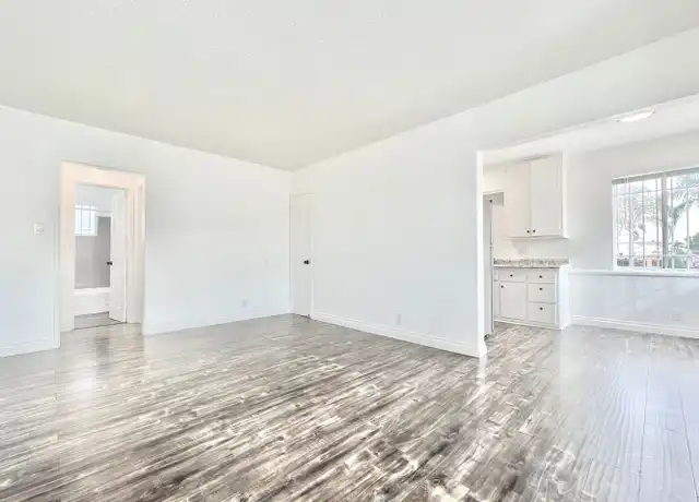 Property at 1805 W 80th St Unit 4, Los Angeles, CA, 90047, 0 beds, 1 bath, [object Object]