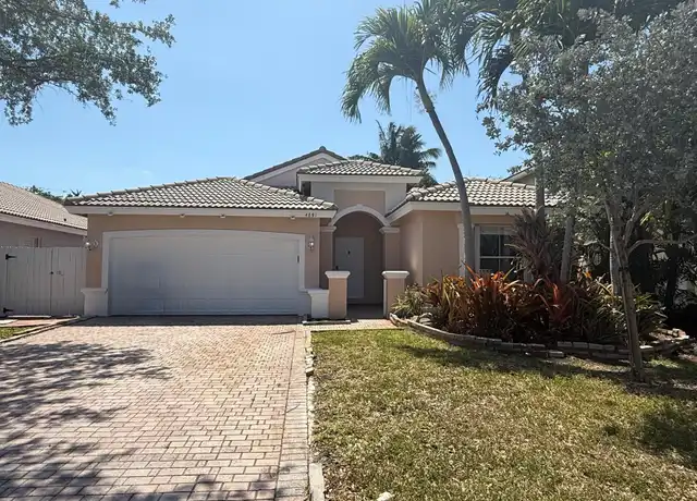 Property at 4891 SW 34th Ter, Fort Lauderdale, FL, 33312, 4 beds, 2 baths, [object Object]