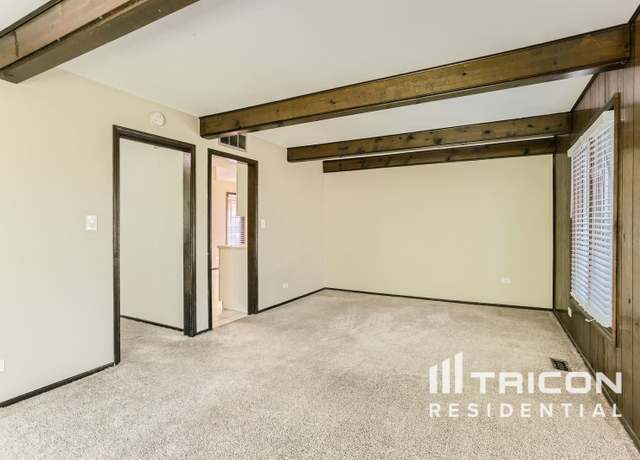 Photo of 177 S Circle Ave, Bloomingdale, IL 60108