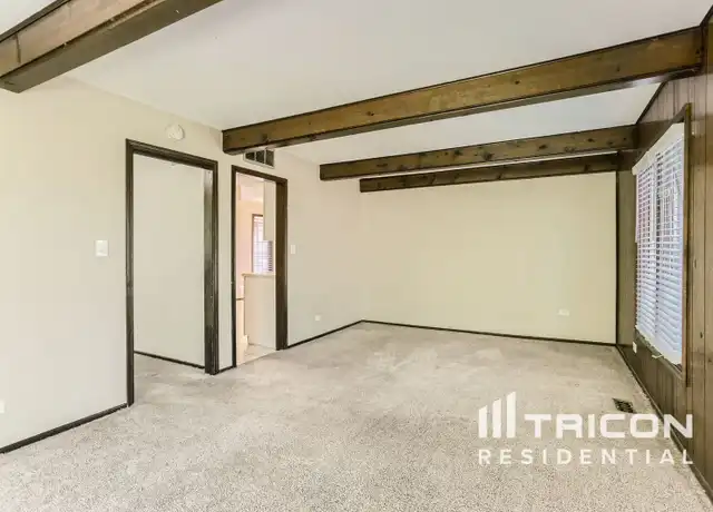 Property at 177 S Circle Ave, Bloomingdale, IL, 60108, 3 beds, 2 baths, [object Object]
