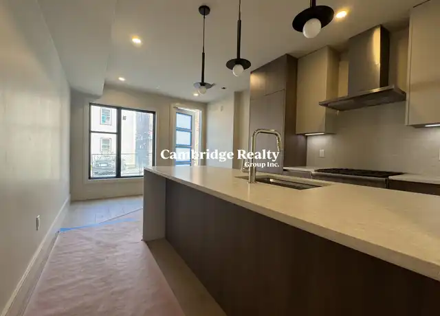 Property at 300 Franklin St Unit 2T, Cambridge, MA, 02139, 1 bed, 1 bath, [object Object]