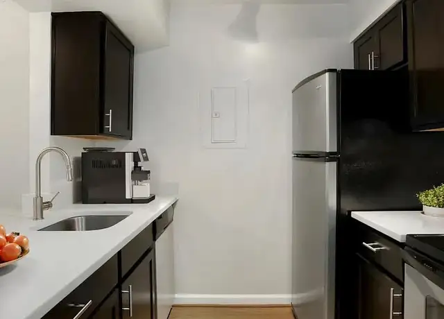 Photo of 2140 L St NW, Washington, DC 20037