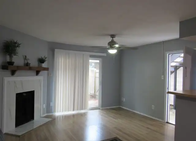 Property at 6001 Reims Rd #305, Houston, TX, 77036, 1 bed, 1.5 baths, [object Object]