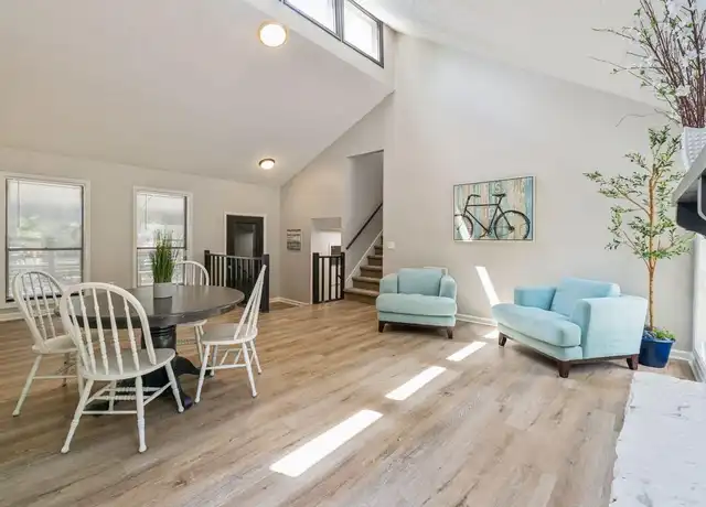 Property at 382 N Victoria Rd, Woodstock, GA, 30189, 1 bed, 1 bath, [object Object]
