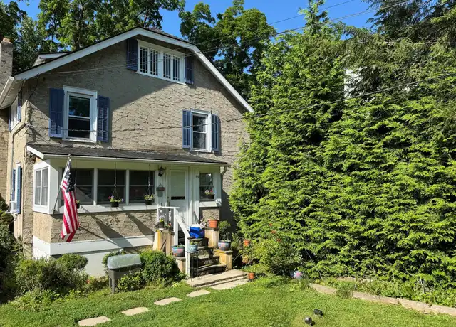 Property at 66 Gregory Ave, Mount Kisco, NY, 10549, 2 beds, 1 bath, [object Object]