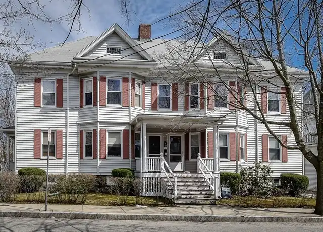 Property at 53 Wellington St #3, Waltham, MA, 02451, 2 beds, 1 bath, [object Object]