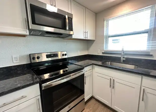 Property at 45 W Fray St Unit 4, Englewood, FL, 34223, 1 bed, 1 bath, [object Object]