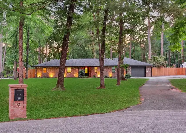 Property at 9 Wind River Ct, Conroe, TX, 77384, 3 beds, 2 baths, [object Object]