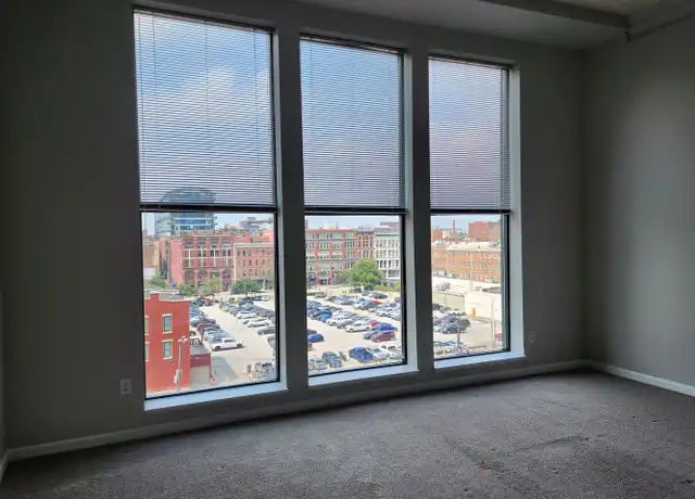 Property at 740 W Superior Ave #504, Cleveland, OH, 44113, 1 bed, 1 bath, [object Object]