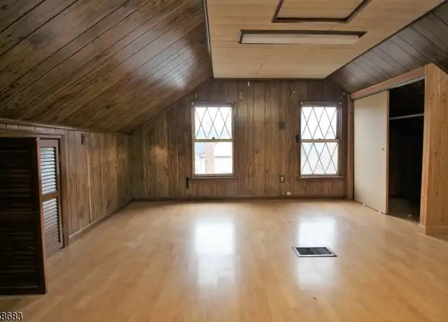 Property at 857 Westfield Ave, Rahway, NJ, 07065, 4 beds, 1 bath, [object Object]