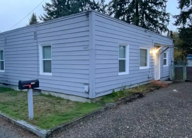 Property at 1405 104th St S, Tacoma, WA, 98444, 1 bed, 1 bath, [object Object]