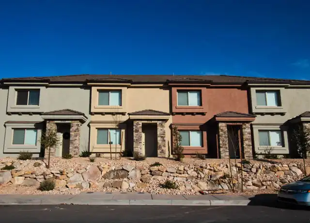 Property at 2801 E 450 N Unit 322, St. George, UT, 84790, 3 beds, 2.5 baths, [object Object]
