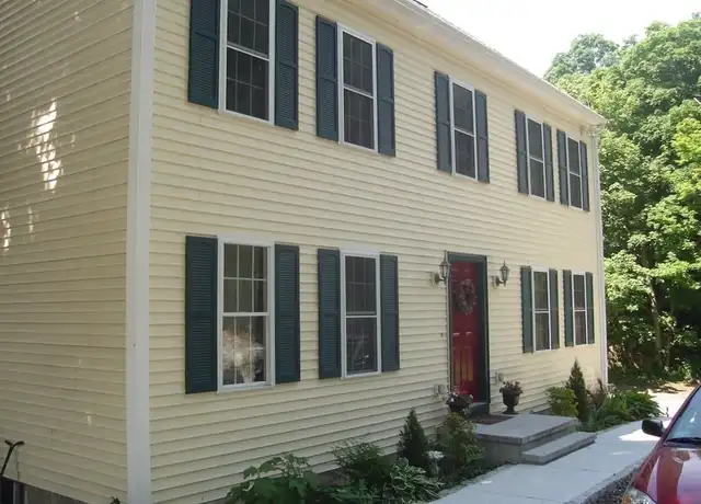 Property at 11 Dell Ave Unit SF, Medford, MA, 02155, 4 beds, 3 baths, [object Object]