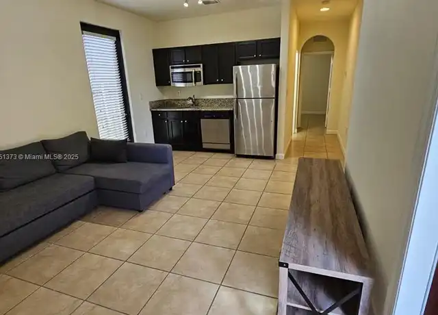 Property at 588 SE 35 Ave, Homestead, FL, 33033, 0 beds, 1 bath, [object Object]