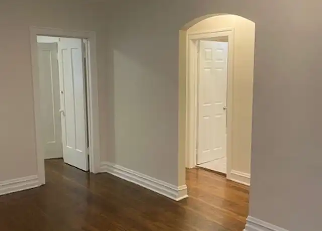 Property at 3120 N Washtenaw Ave Unit 2701 1, Chicago, IL, 60618, 2 beds, 1 bath, [object Object]