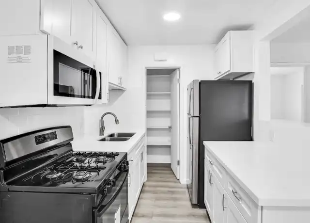 Property at 650 Alcatraz Ave Unit A, Oakland, CA, 94609, 1 bed, 1 bath, [object Object]
