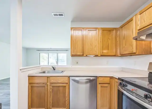 Property at 905 Rabbit Run Rd, Marlton, NJ, 08053, 2 beds, 2 baths, [object Object]