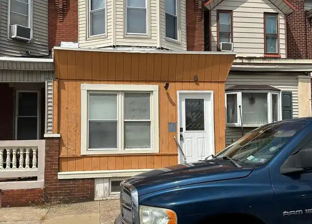 Property at 135 W Courtland St, Philadelphia, PA, 19140, 3 beds, 1 bath, [object Object]