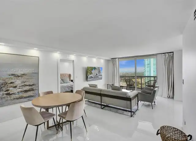 Property at 6039 Collins Ave #1736, Miami Beach, FL, 33140, 1 bed, 2 baths, [object Object]