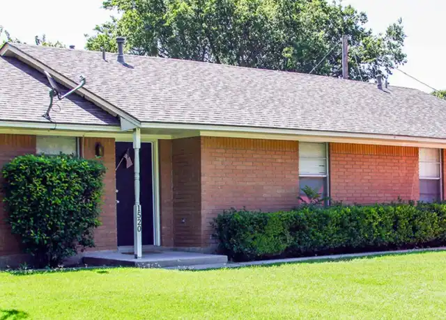 Property at 1514 Anna St, Denton, TX, 76201, 2 beds, 1 bath, [object Object]
