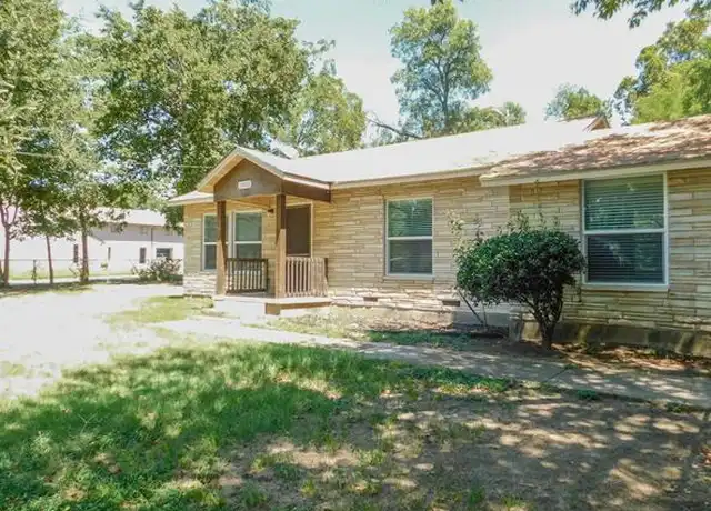 Property at 1603 McCormick St, Denton, TX, 76205, 2 beds, 1 bath, [object Object]