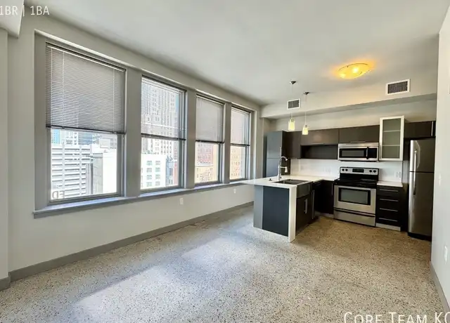 Property at 306 E 12th St Unit 612, Kansas City, MO, 64108, 1 bed, 1 bath, [object Object]