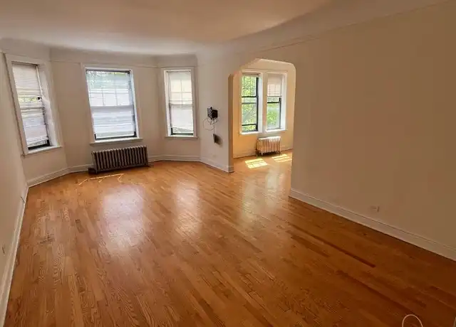 Property at 4510 N Paulina St Unit 4510-3E, Chicago, IL, 60640, 1 bed, 1 bath, [object Object]