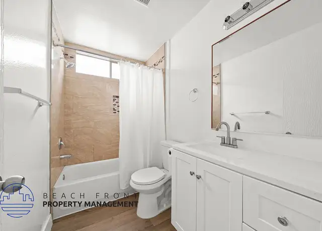 Photo of 223 Shell St, Manhattan Beach, CA 90266