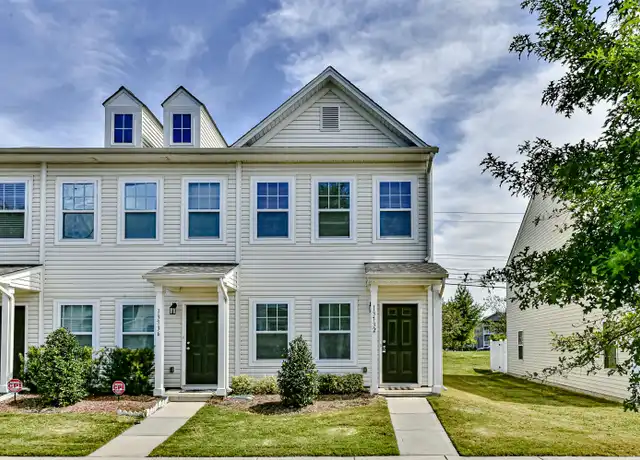 Property at 13732 Calloway Glen Dr, Charlotte, NC, 28273, 2 beds, 2.5 baths, [object Object]