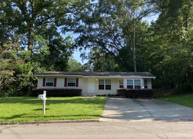 Property at 1904 Karen Ln, Tallahassee, FL, 32304, 4 beds, 2 baths, [object Object]